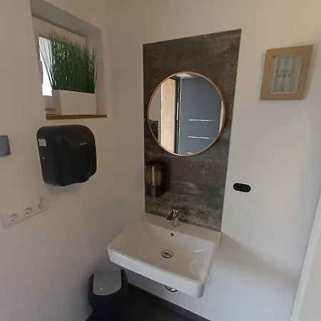 Tiny By Timo's Camp * Nochling